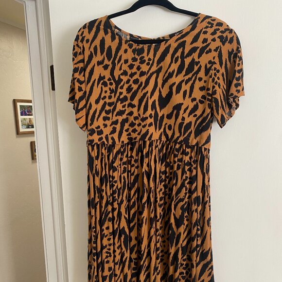 Obey Dresses & Skirts - Obey animal print dress size medium